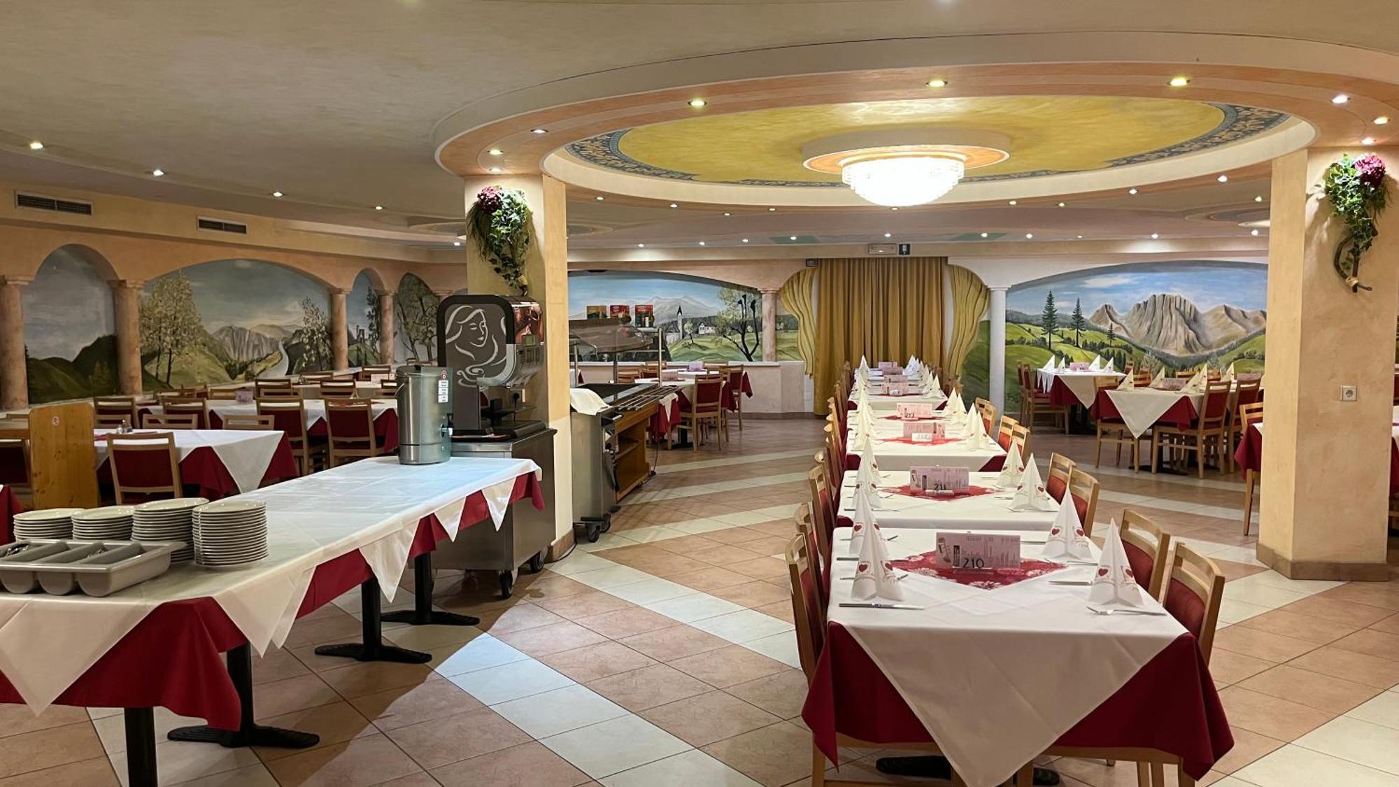 Hotel Saxl Campo di Trens Luaran gambar